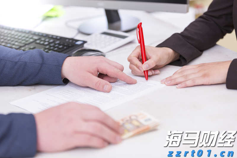 香港商经局：银发经济市场潜力巨大 助力吸引老年游客消费